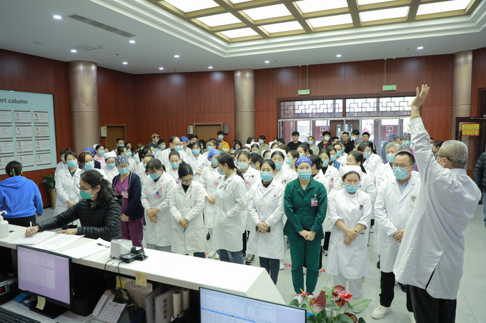 西京动态丨爱体育网页版登录入口召开全院工作会议(图1)